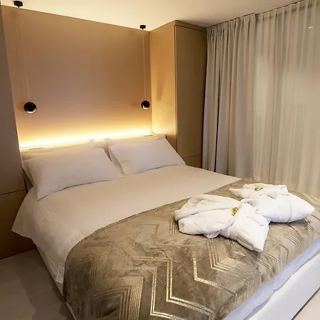 アパート Cinquanta4 Charme