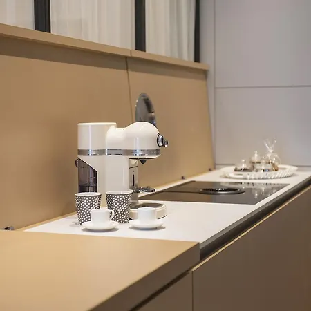 Cinquanta4 Charme アパート トレント